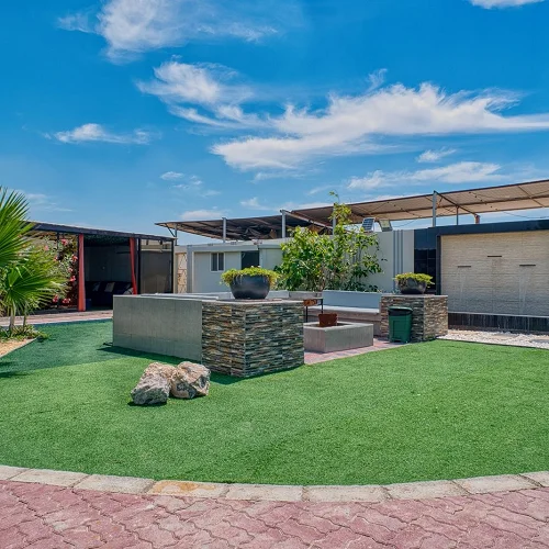 Outdoor Bike Ride & Huge Garden